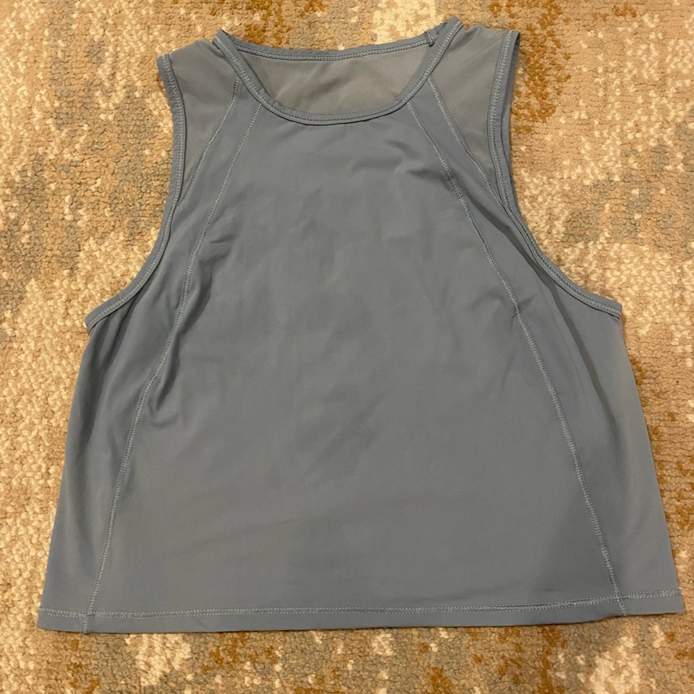 Women’s size 4 Lululemon tank